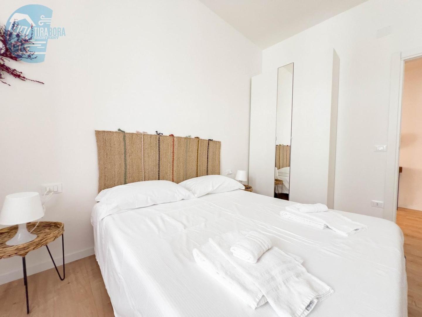 Apartament Lazzaretto Vecchio 22 Tirabora Short Rent Triest Zewnętrze zdjęcie
